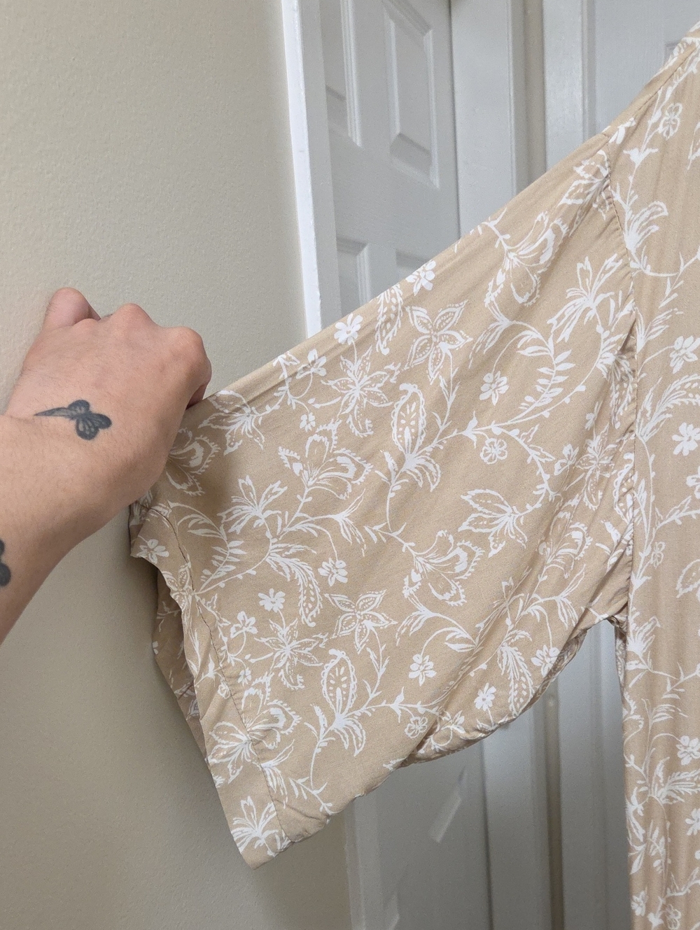 Beige Floral Kimono Cardigan Cover Up 100% Rayon Boho Duster Lightweight - Picture 5 of 8